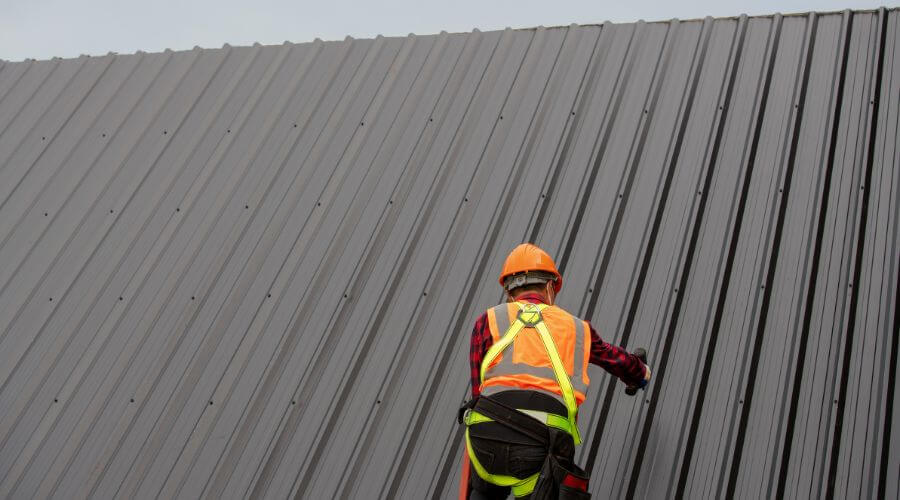 Professional metal roof installation services in Pecos, TX